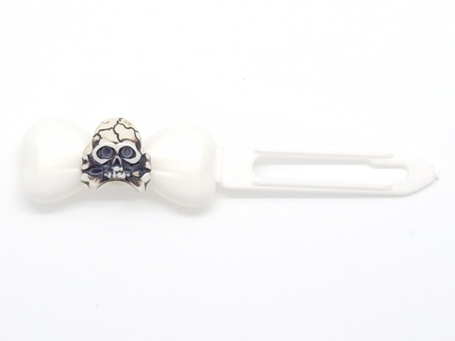 Halloween Skull & Crossbones Barrette 4.5cm Novelty clip