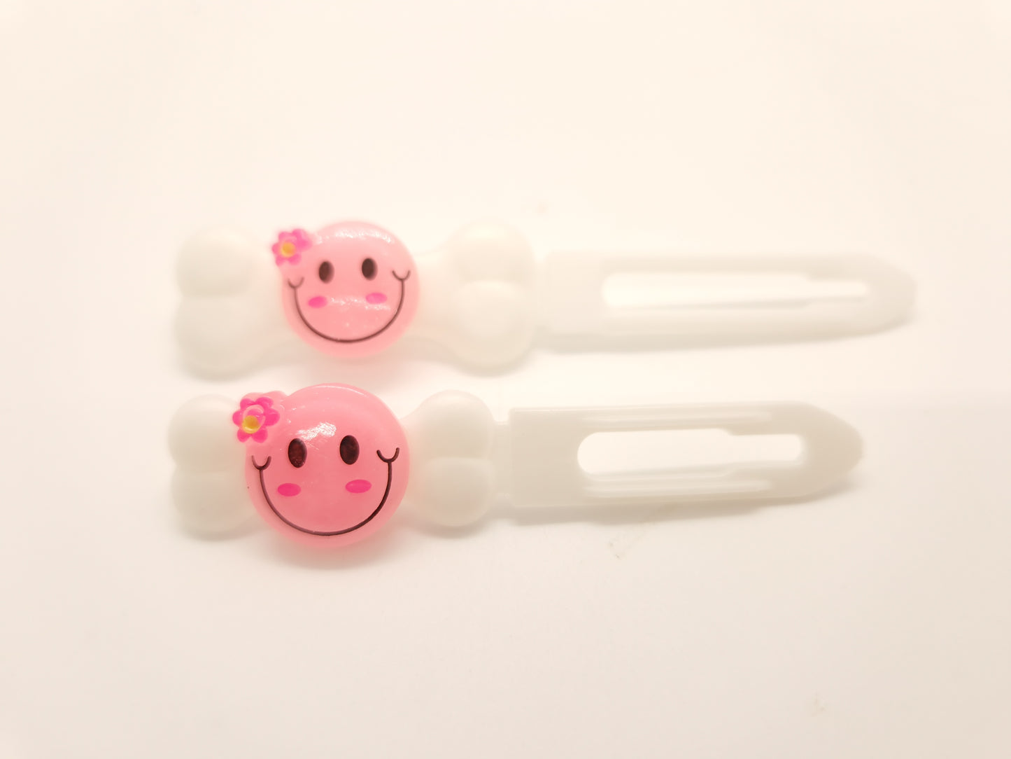 Smiley Face Barrette Novelty 3.5cm & 4.5cm clip