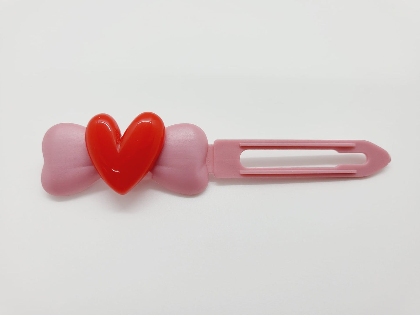 Valentine red heart on 3.5cm & 4.5cm Clips