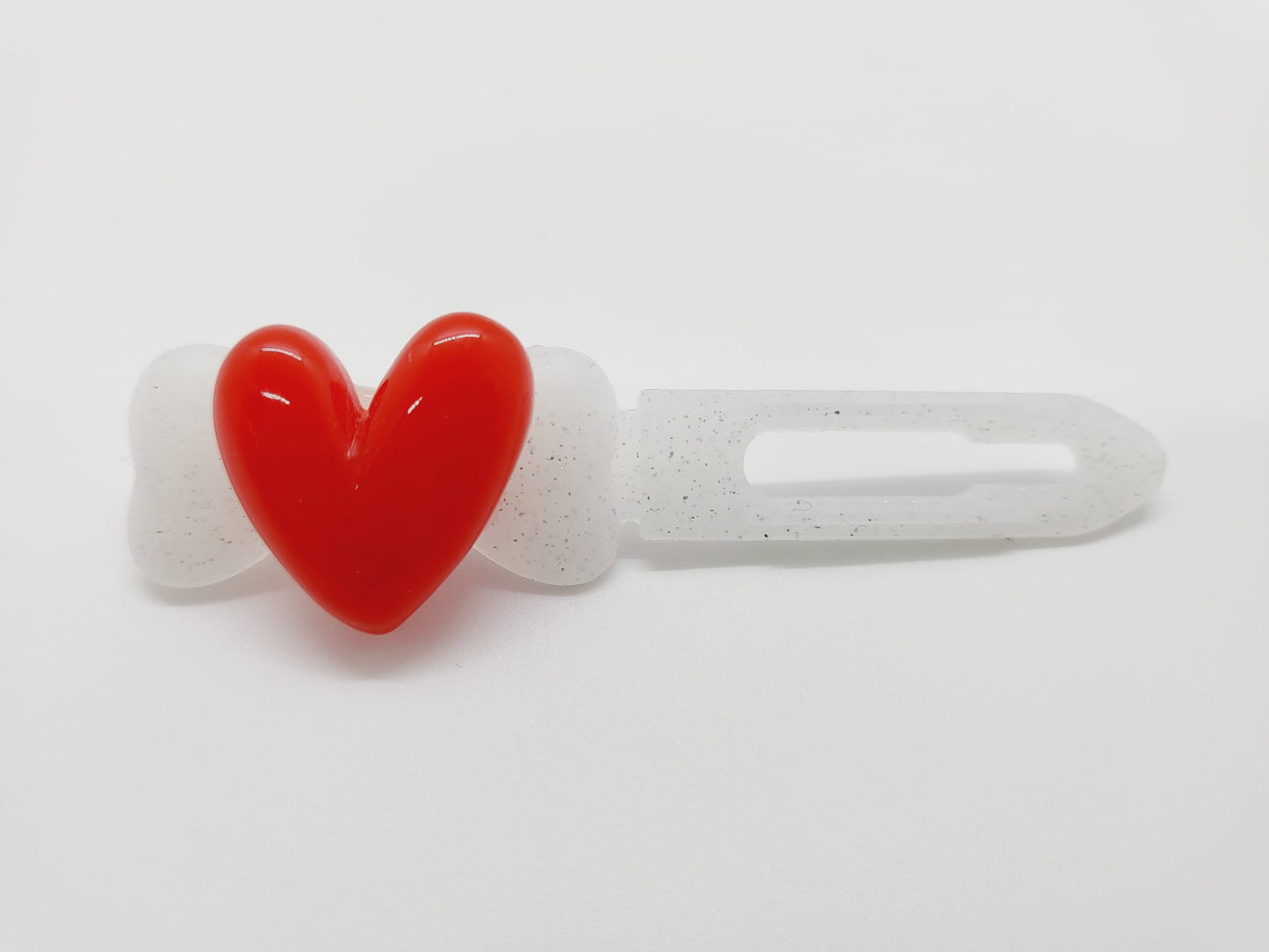 Valentine red heart on 3.5cm & 4.5cm Clips