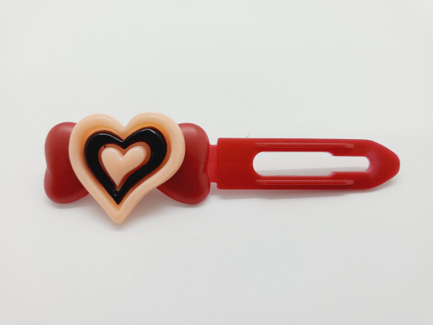 Valentine heart on 3.5cm Clips
