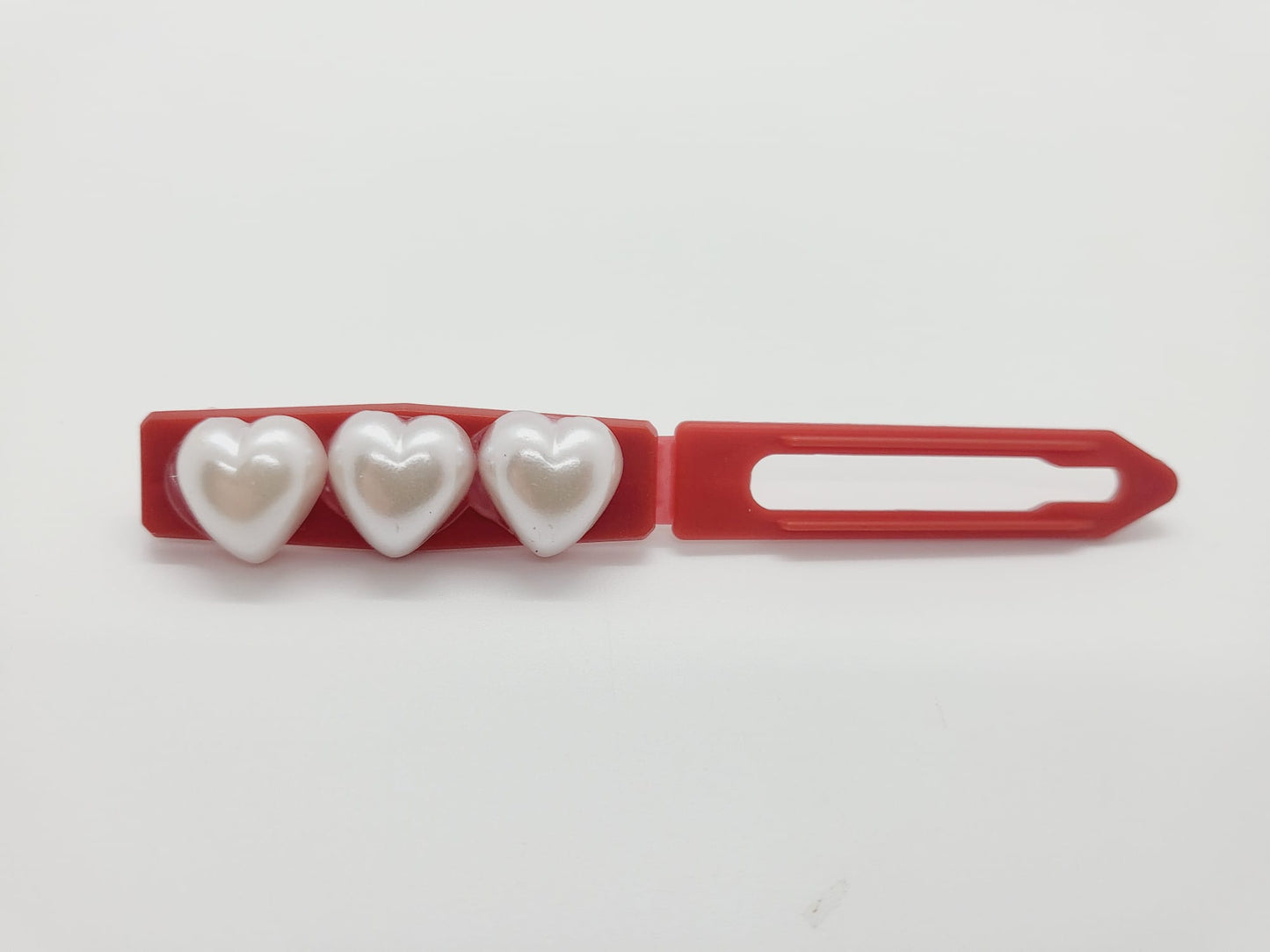 Valentine Pearl hearts on 4.5cm Clips