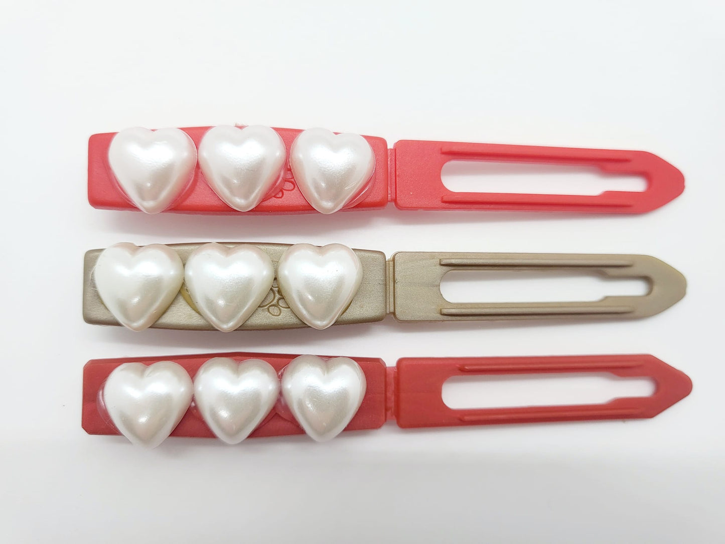 Valentine Pearl hearts on 4.5cm Clips