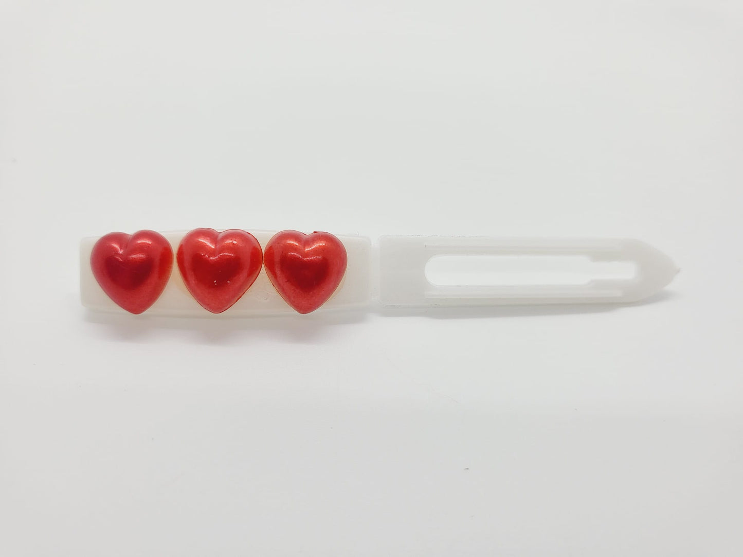 Valentine Red Pearl hearts on 4.5cm Clips