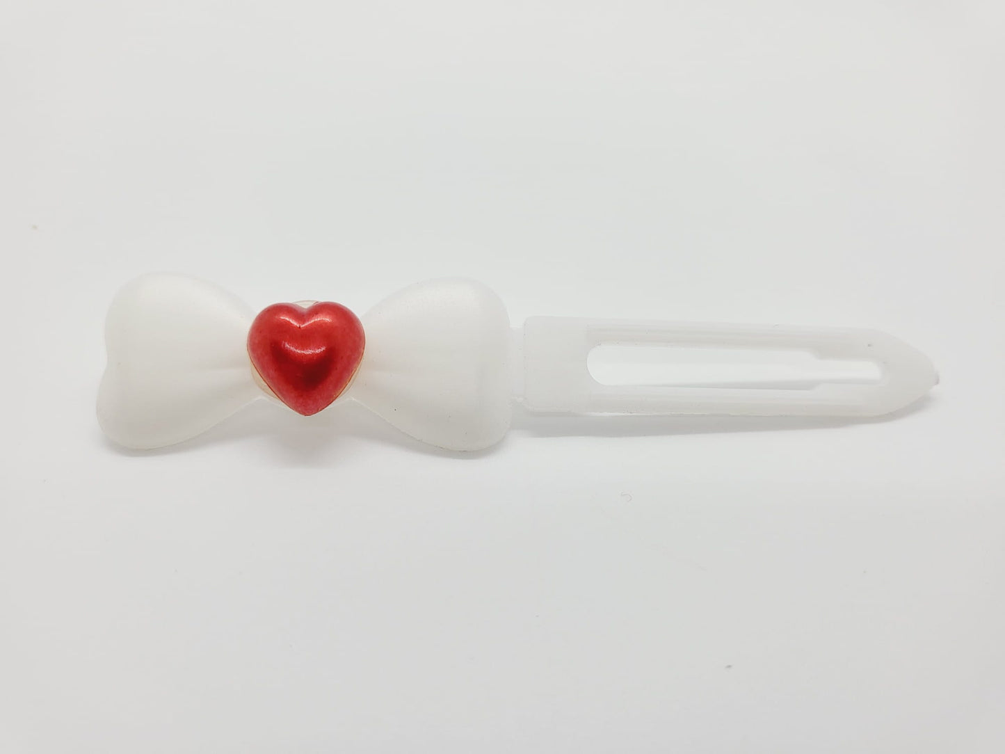 Valentine Pearl heart on 4.5cm Clips