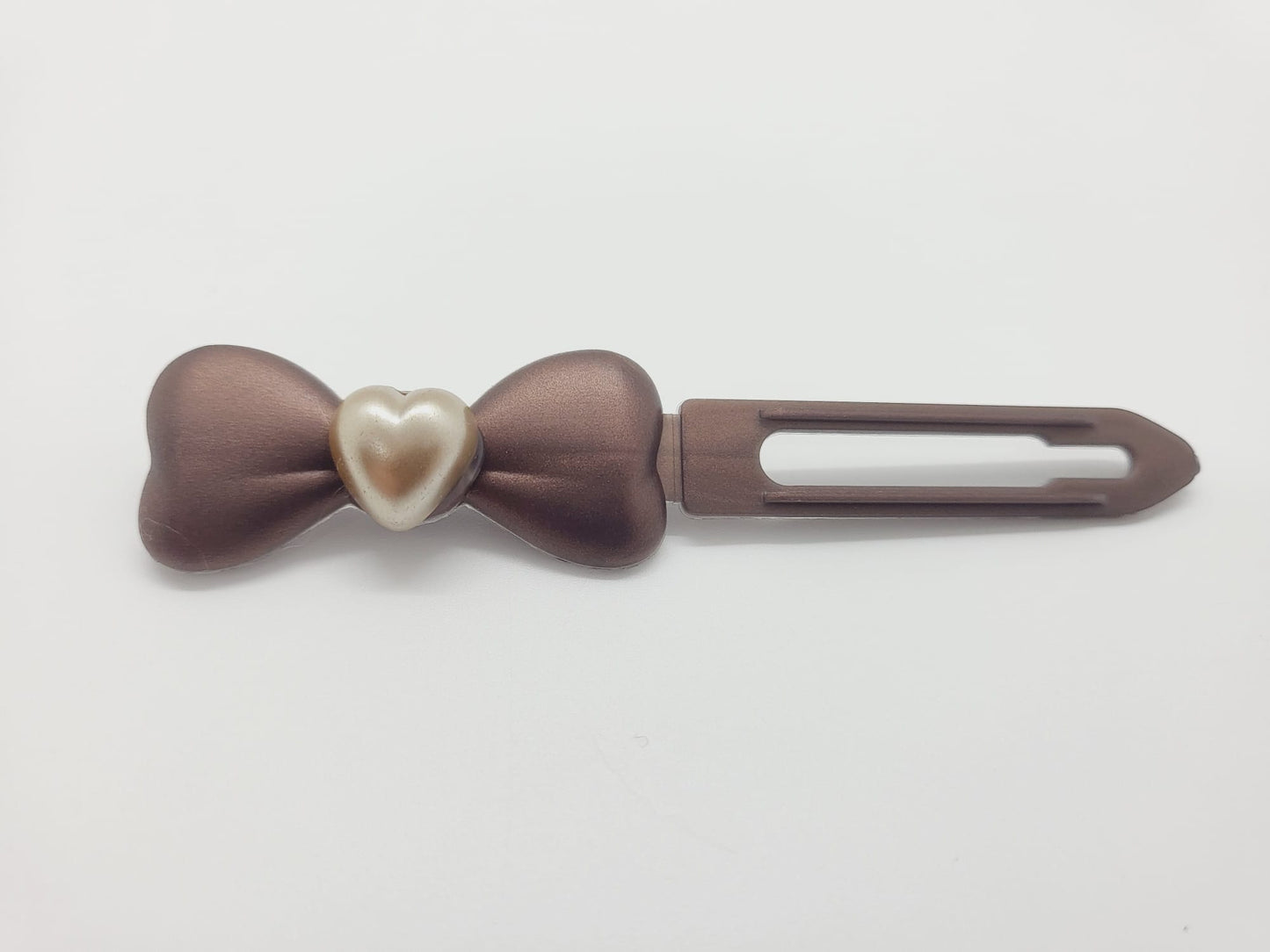 Valentine Pearl heart on 4.5cm Clips