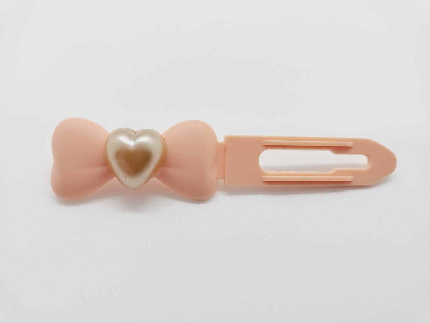 Valentine Pearl heart on 3.5cm Clips