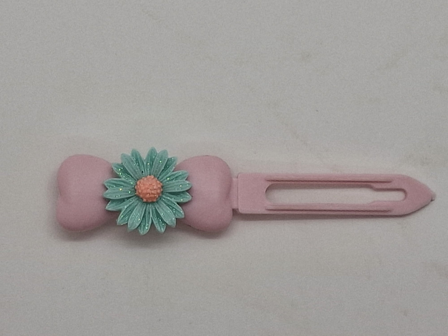 Aqua Glitzer-Gänseblümchen-Haarspange, 4,5 cm, neuartiger Clip